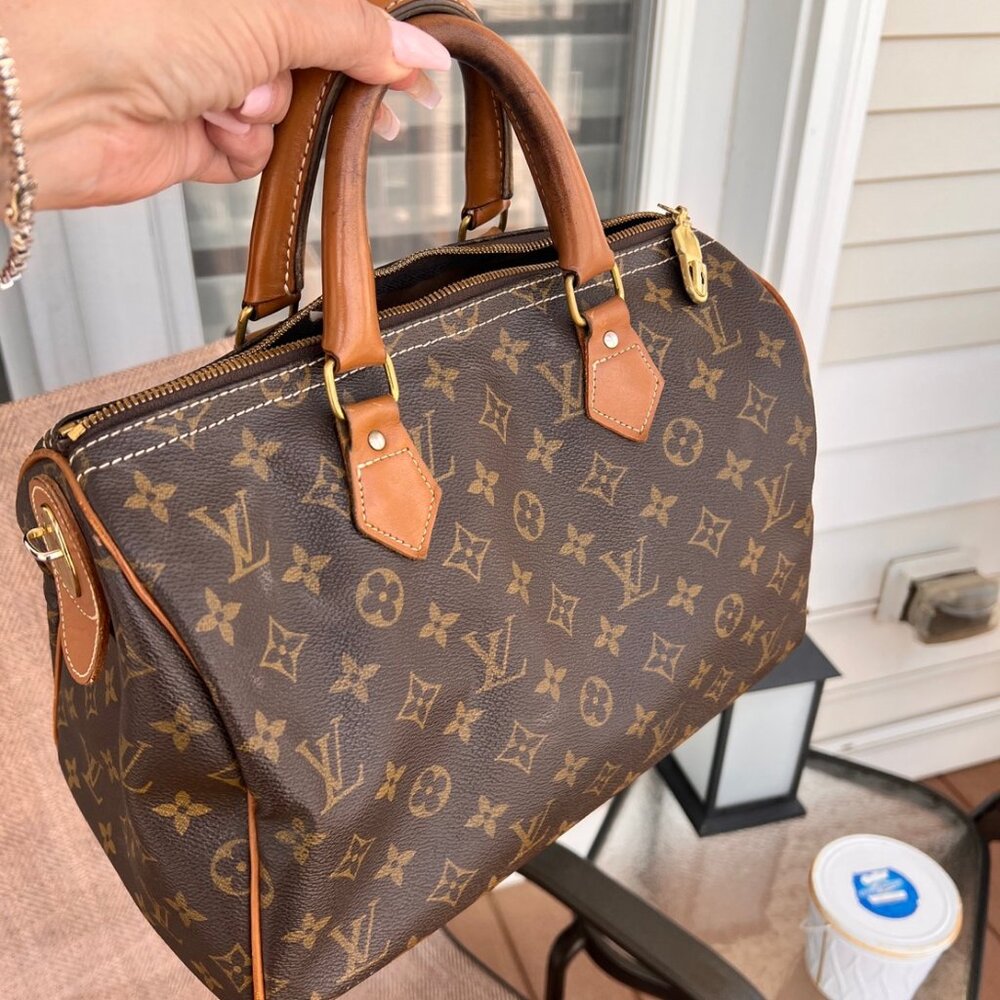 Vintage Louis Vuitton Monogram Speedy 30